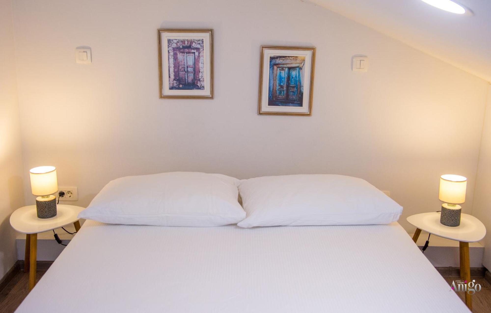 Apartments Enigma - With Private Parking Mostar Bagian luar foto