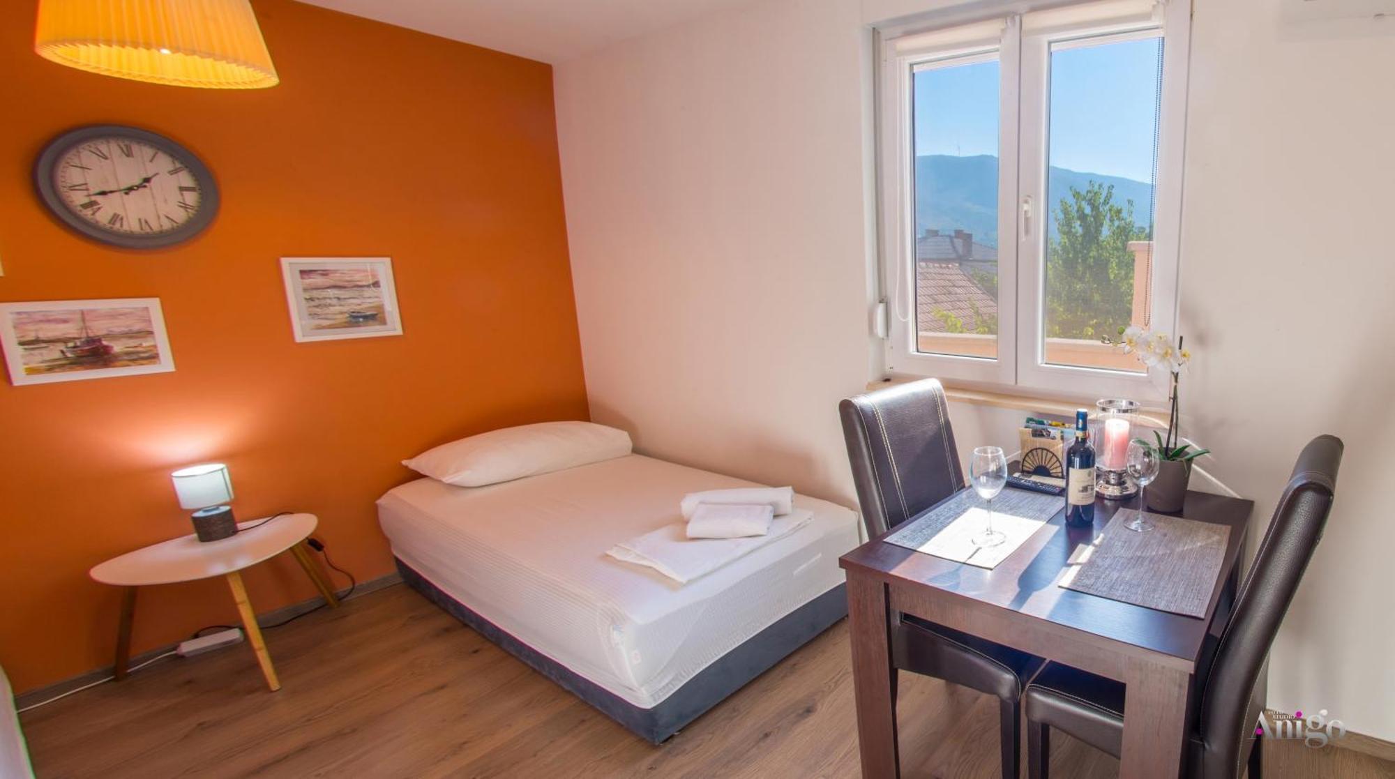 Apartments Enigma - With Private Parking Mostar Bagian luar foto