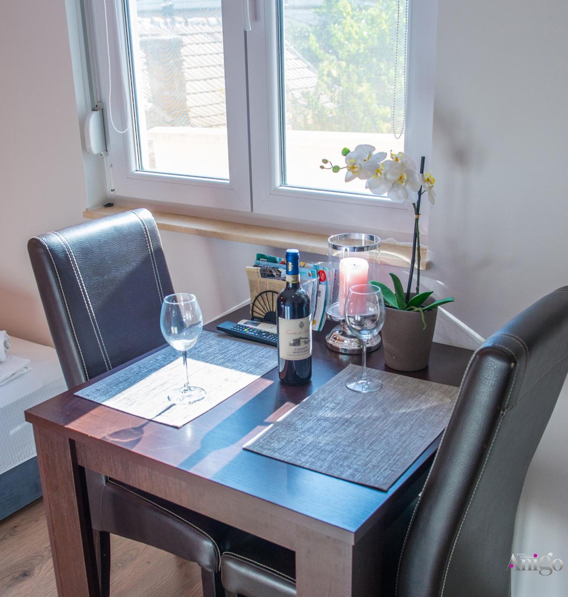 Apartments Enigma - With Private Parking Mostar Bagian luar foto